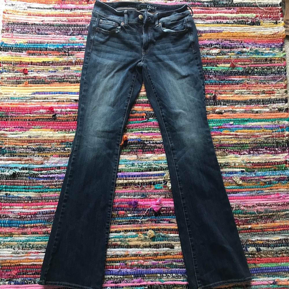 American Eagle Kick Boot Jeans- super stretch SZ6L
